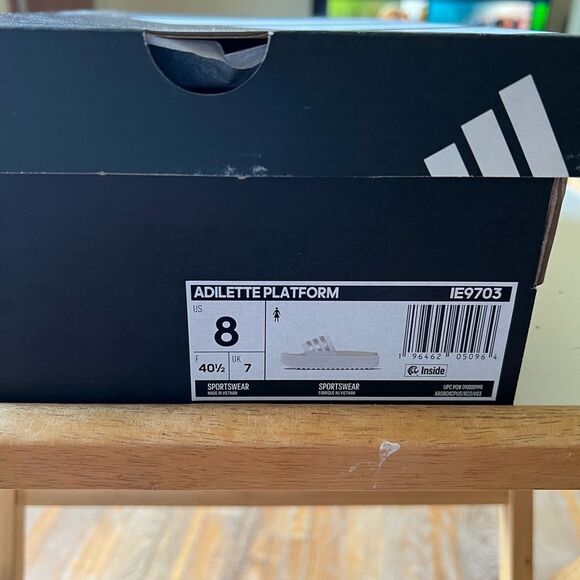 Adidas Platform Adilette Slides - Picture 8 of 8